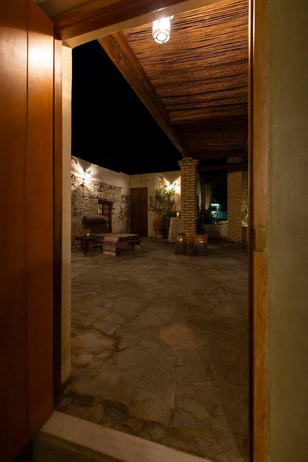 Villa Of The Old Olive Oil Factory Agios Konstantinos  Bagian luar foto